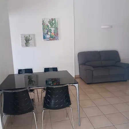 شقة Lovely House Tra Pineta E Mare